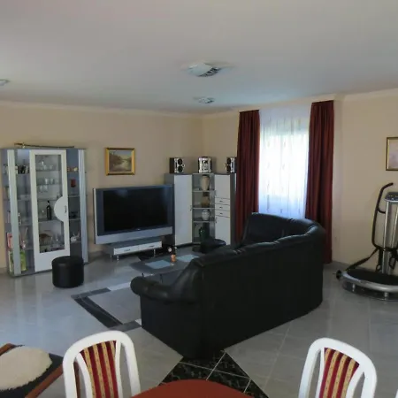 イン Pasztor Fogado 2*